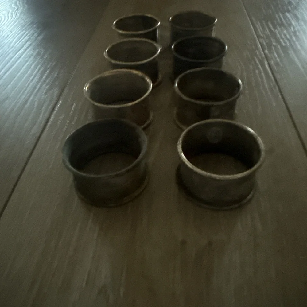 Silver Plate Napkin Rings Rolled Edge Set of 8 Vintage 2